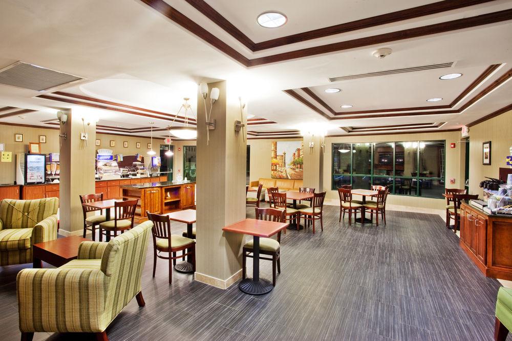 Holiday Inn Express & Suites Macon - I-475 By Ihg Kültér fotó